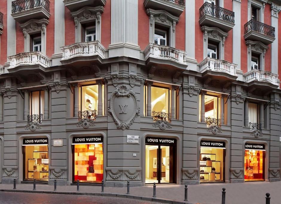 Casa Via Toledo. Centralissima E Vicina Al Porto Daire Napoli Dış mekan fotoğraf
