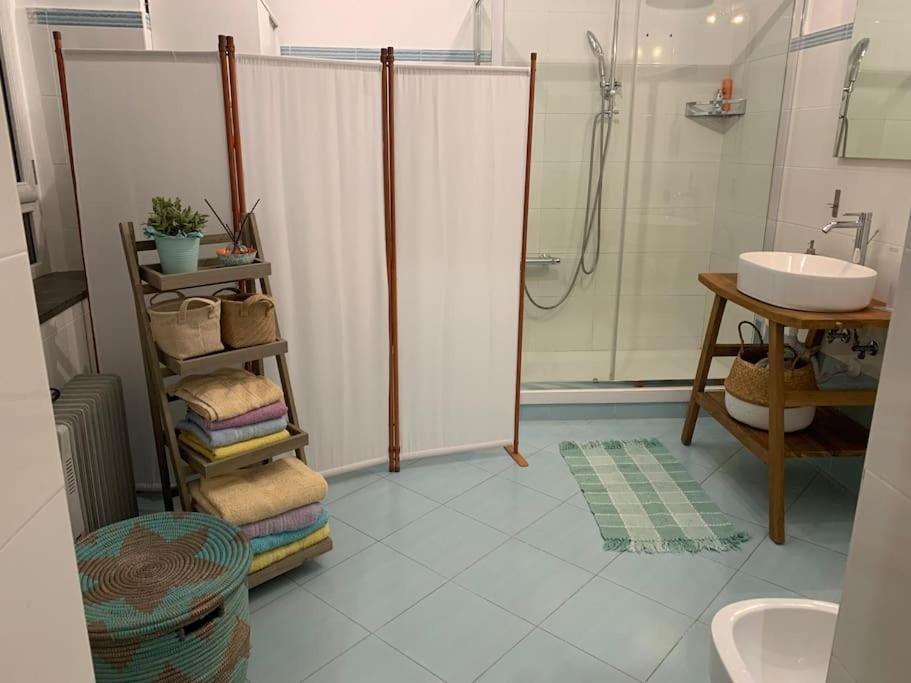 Casa Via Toledo. Centralissima E Vicina Al Porto Daire Napoli Dış mekan fotoğraf