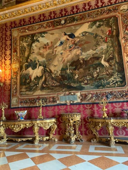 Casa Via Toledo. Centralissima E Vicina Al Porto Daire Napoli Dış mekan fotoğraf
